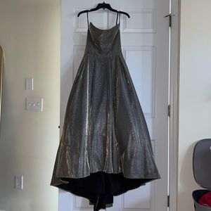 Size 6 (fits like a 2/4) Betsy & Adam silver ballgown